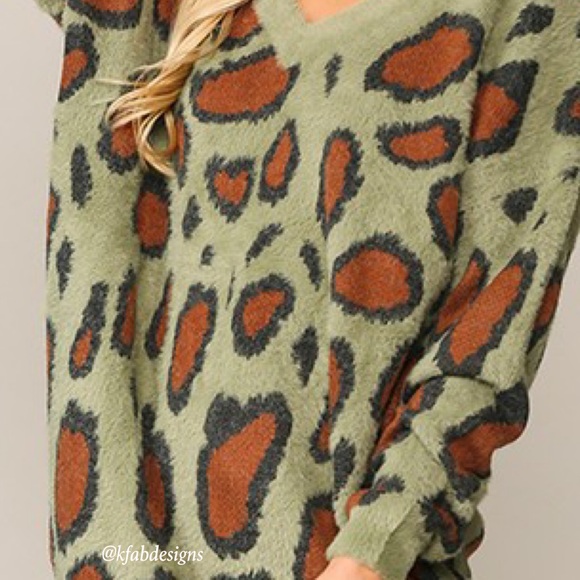 LAST 2! The Softest V Neck So Soft Animal Print Sweater with V Back! - Picture 6 of 6